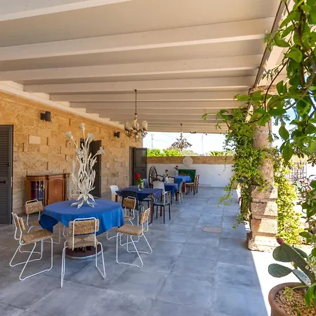 住宿加早餐酒店 Masseria Le Dimore 加利波利