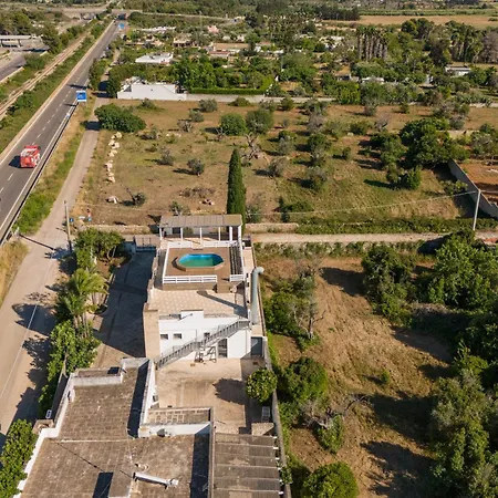 Masseria Le Dimore 住宿加早餐酒店 加利波利