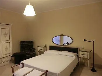 فندق مبيت وإفطار Masseria Le Dimore غالّيبولي