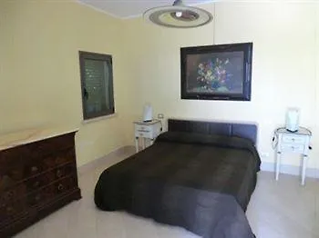 לינה וארוחת בוקר Masseria Le Dimore 3*