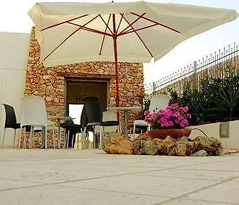Masseria Le Dimore فندق مبيت وإفطار 3*